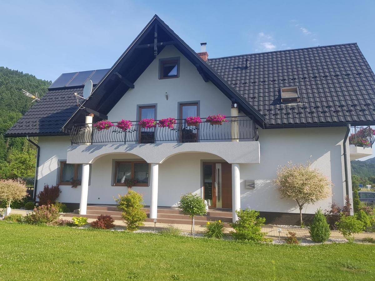 Domki I Pokoje U Ilony Krościenko Exterior foto